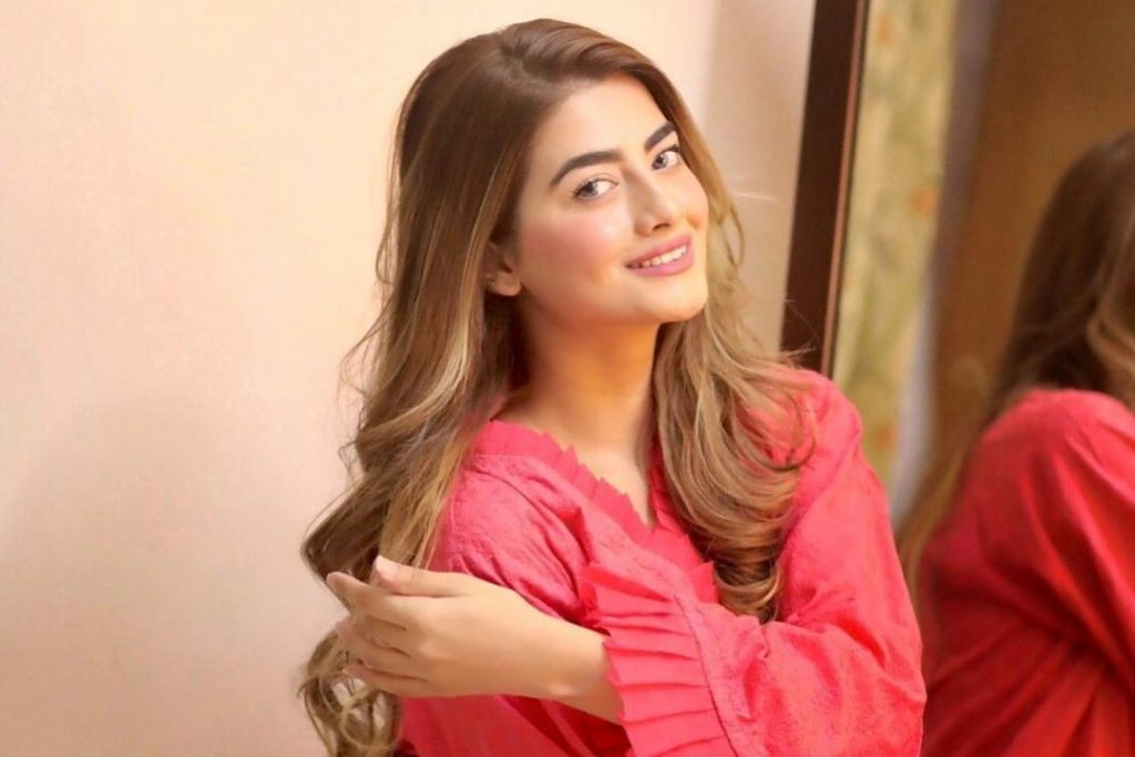 sexy Pakistani mail order brides